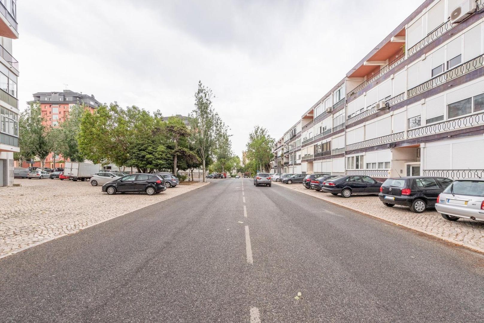 Guestready - Peaceful 1 Bedroom Abode In Estoril Bagian luar foto